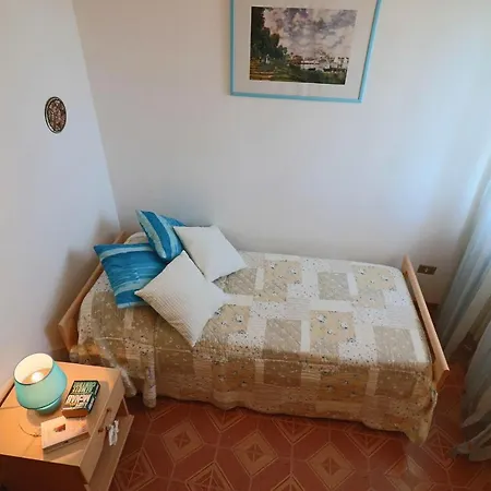 On The With Balcony, Wi-fi & Air Conditioning; Parking Holiday home